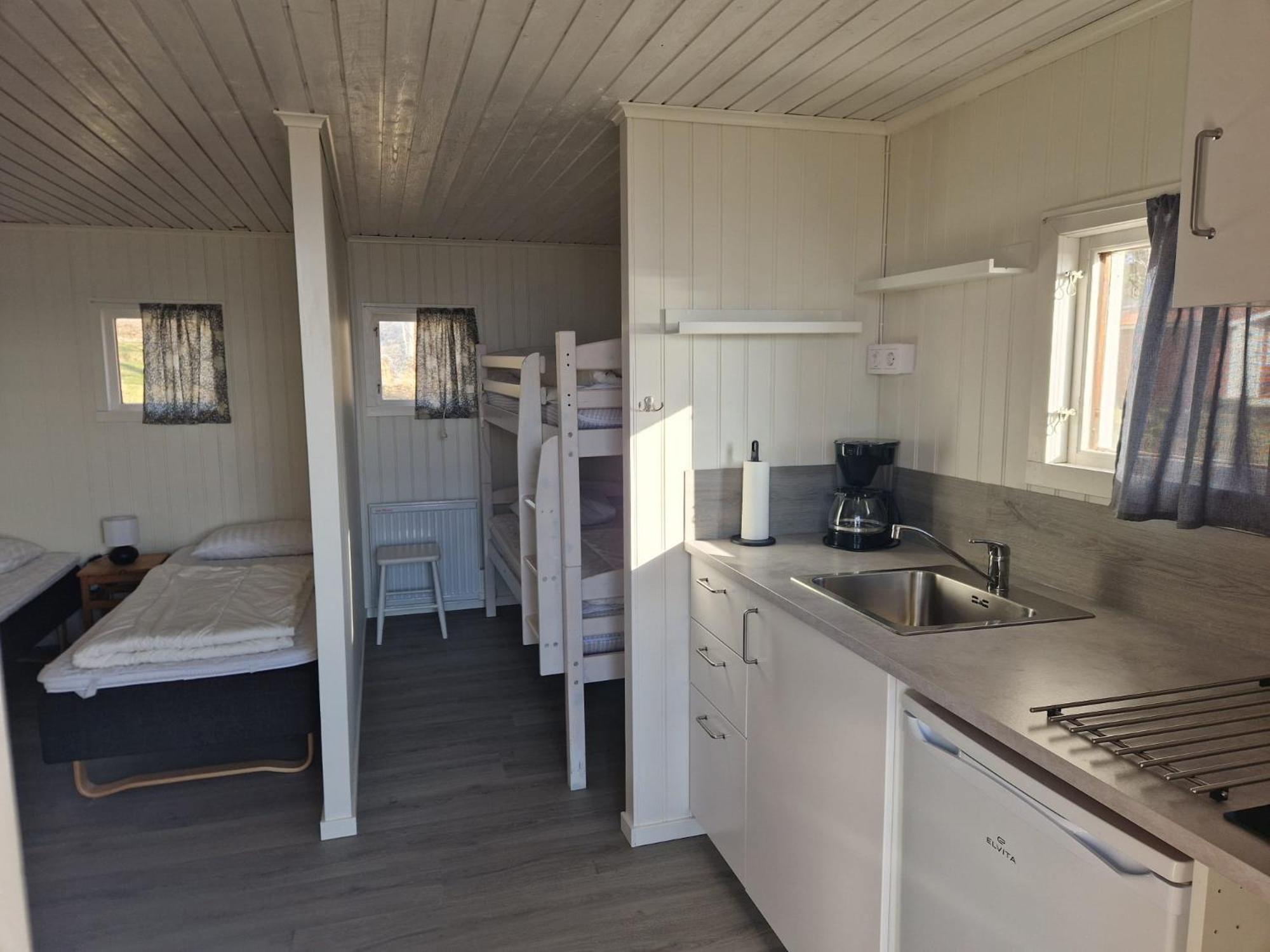 Askeviks Camping & Stugor Sjötorp Εξωτερικό φωτογραφία