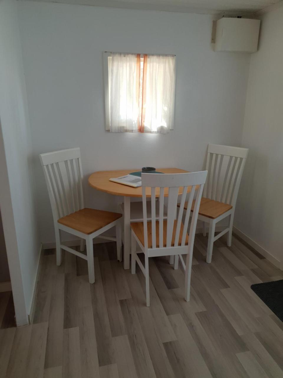 Askeviks Camping & Stugor Sjötorp Εξωτερικό φωτογραφία